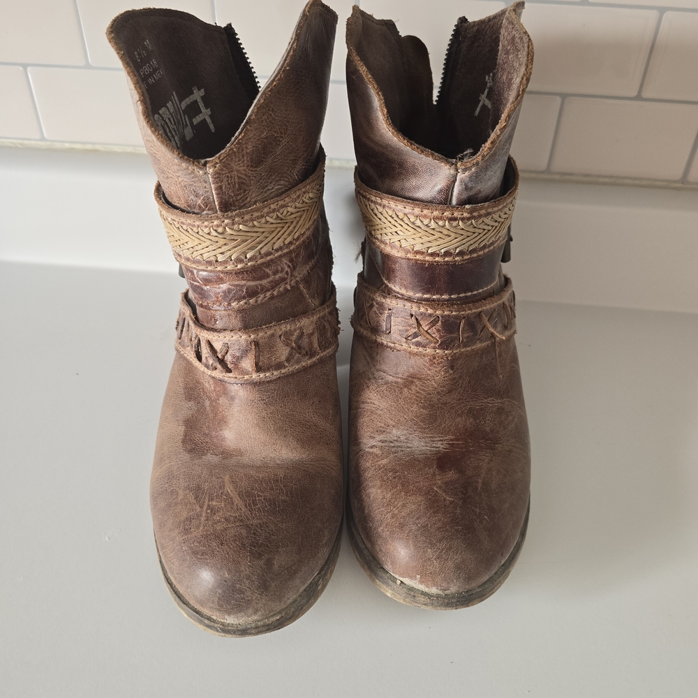 Brown Leather Ankle Booties with Braided Trim - Picture 3 of 4